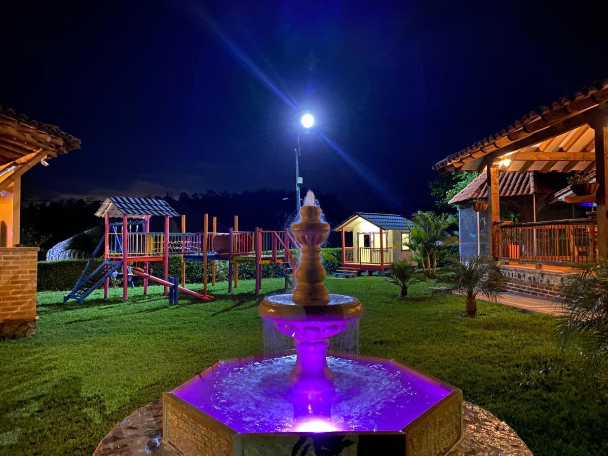 La Victoria Hotel Campestre 金巴亚 外观 照片